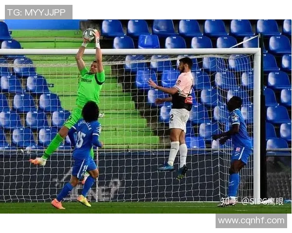 西安足球队与南京足球队赛后复盘分析比赛节奏与战术表现